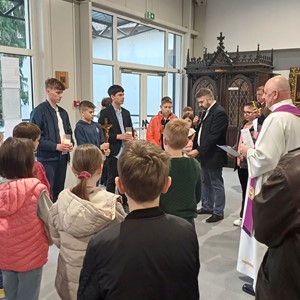 Održan križni put za osnovnoškolce